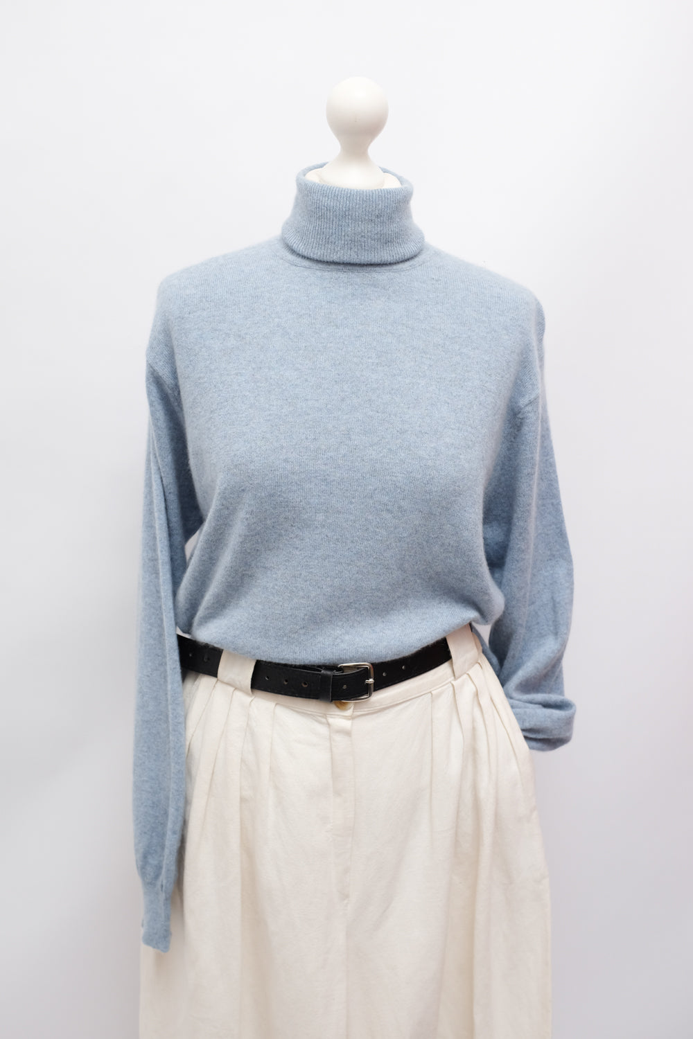 PURE CASHMERE TURTLE PALE BLUE SWEATER