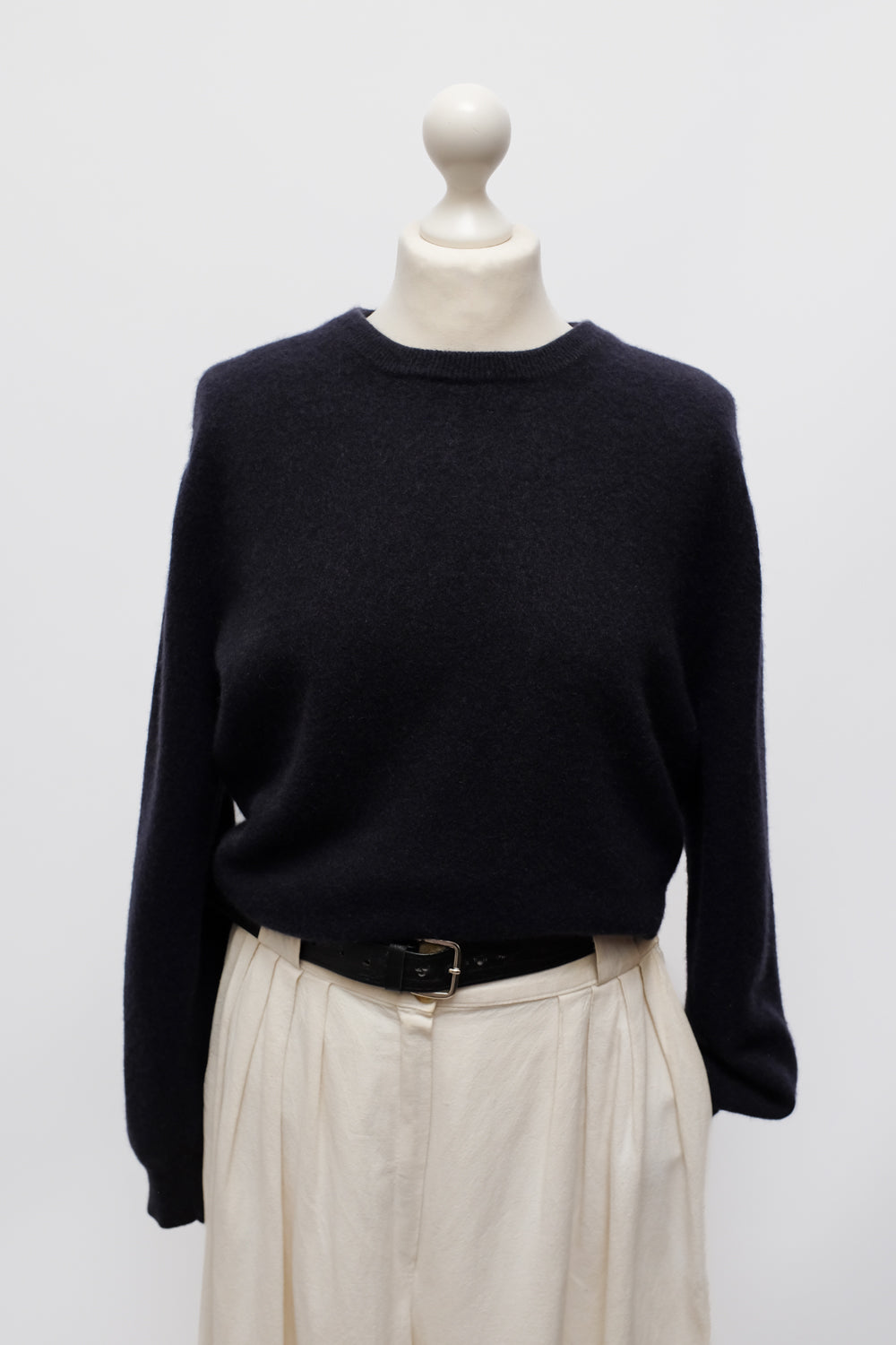 PURE CASHMERE COSY SWEATER