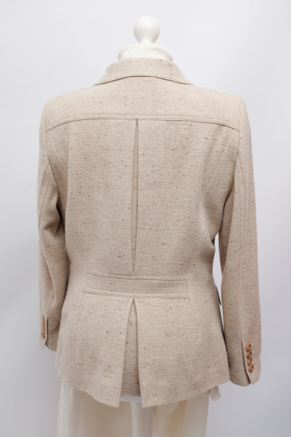 ESCADA VINTAGE PURE WOOL SILK BLAZER