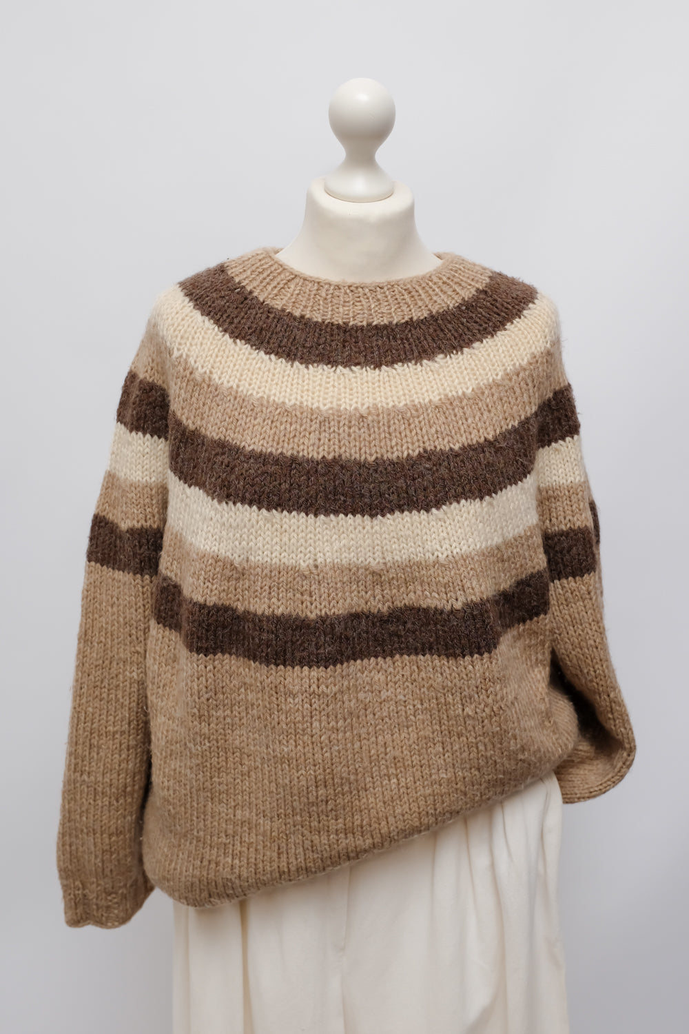 HANDKNIT NORWAY BROWN BEIGE OVERSIZE SWEATER
