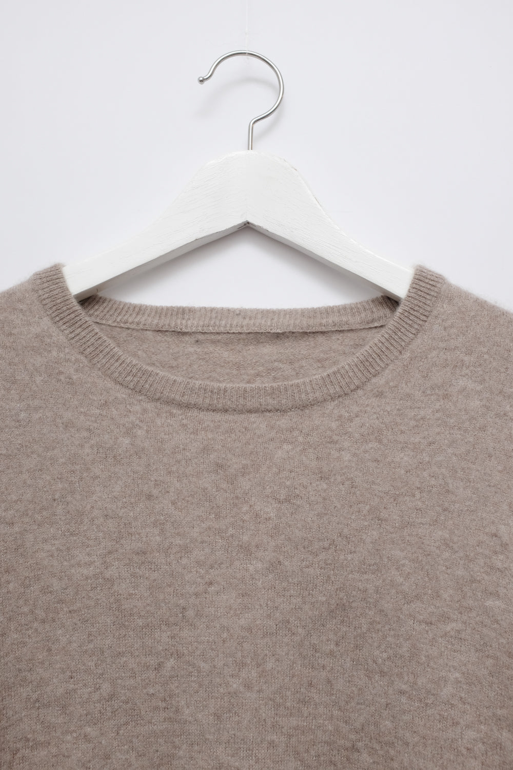 PURE CASHMERE BEIGE FLUFFY SWEATER