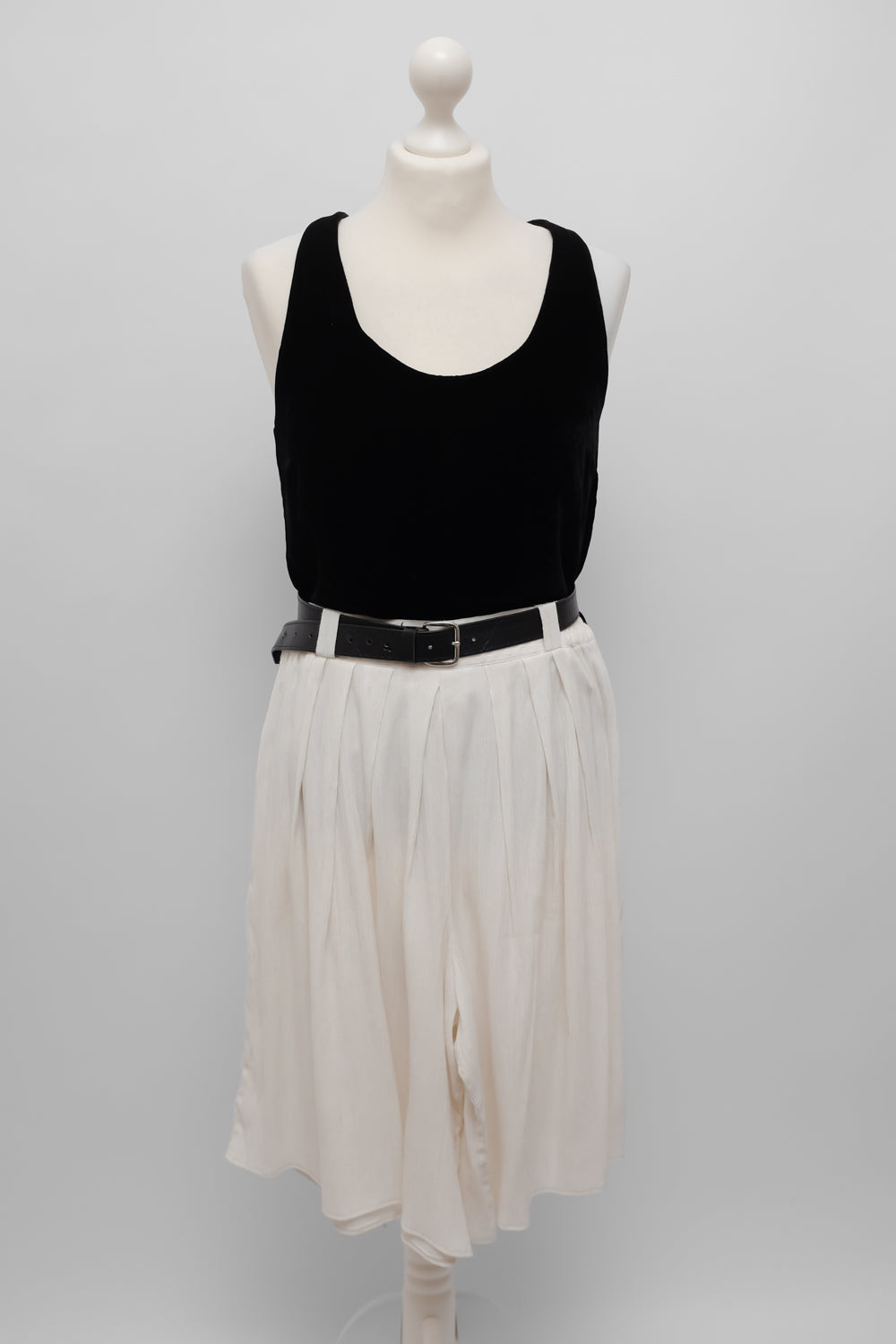 VINTAGE BLACK VELVET SILK VISCOSE TANKTOP