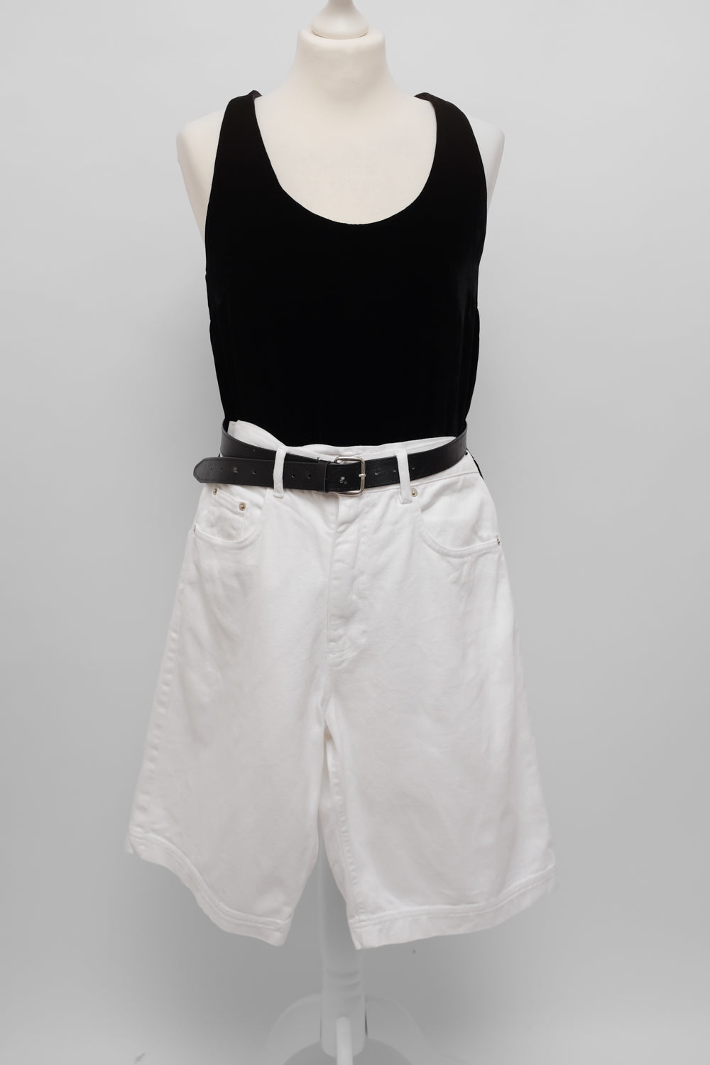 WHITE DENIM WIDE LEG SHORTS