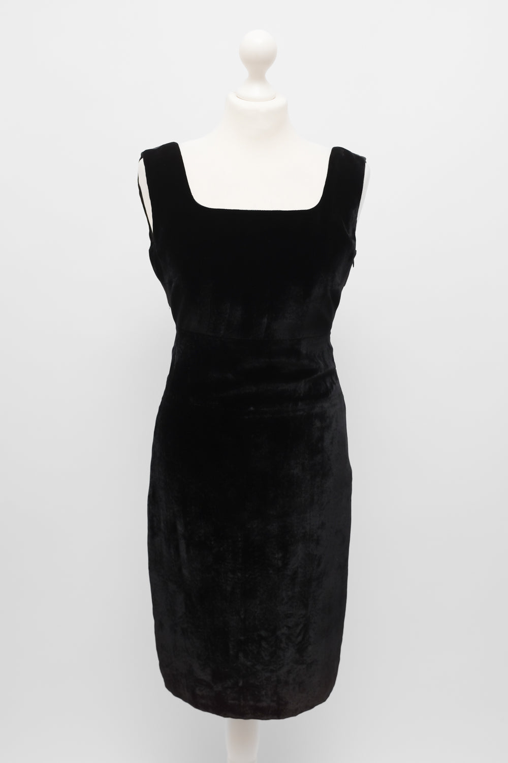 VINTAGE BLACK VELVET FERRE STUDIO DRESS