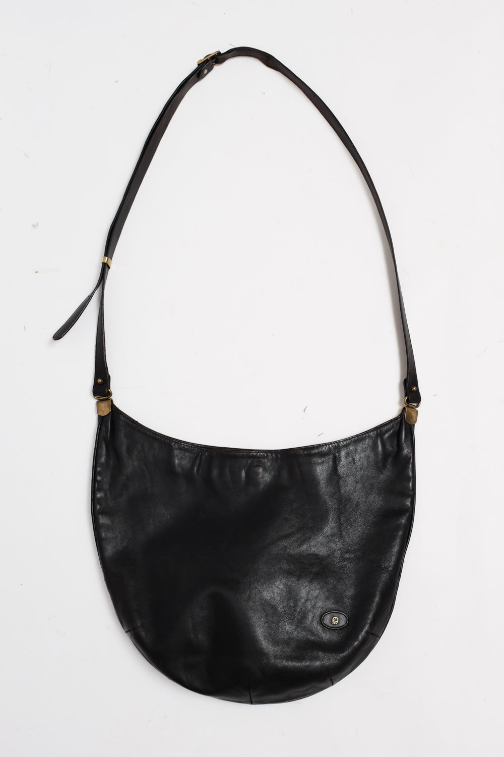 AIGNER BLACK BUCKET LEATHER VINTAGE BAG