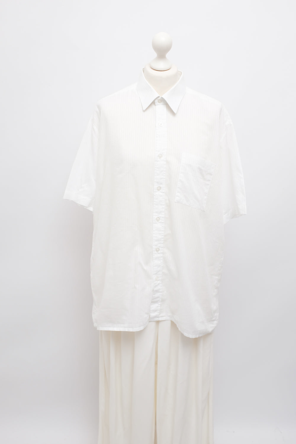 PINSTRIPE LUCID WHITE OVERSIZE SHIRT