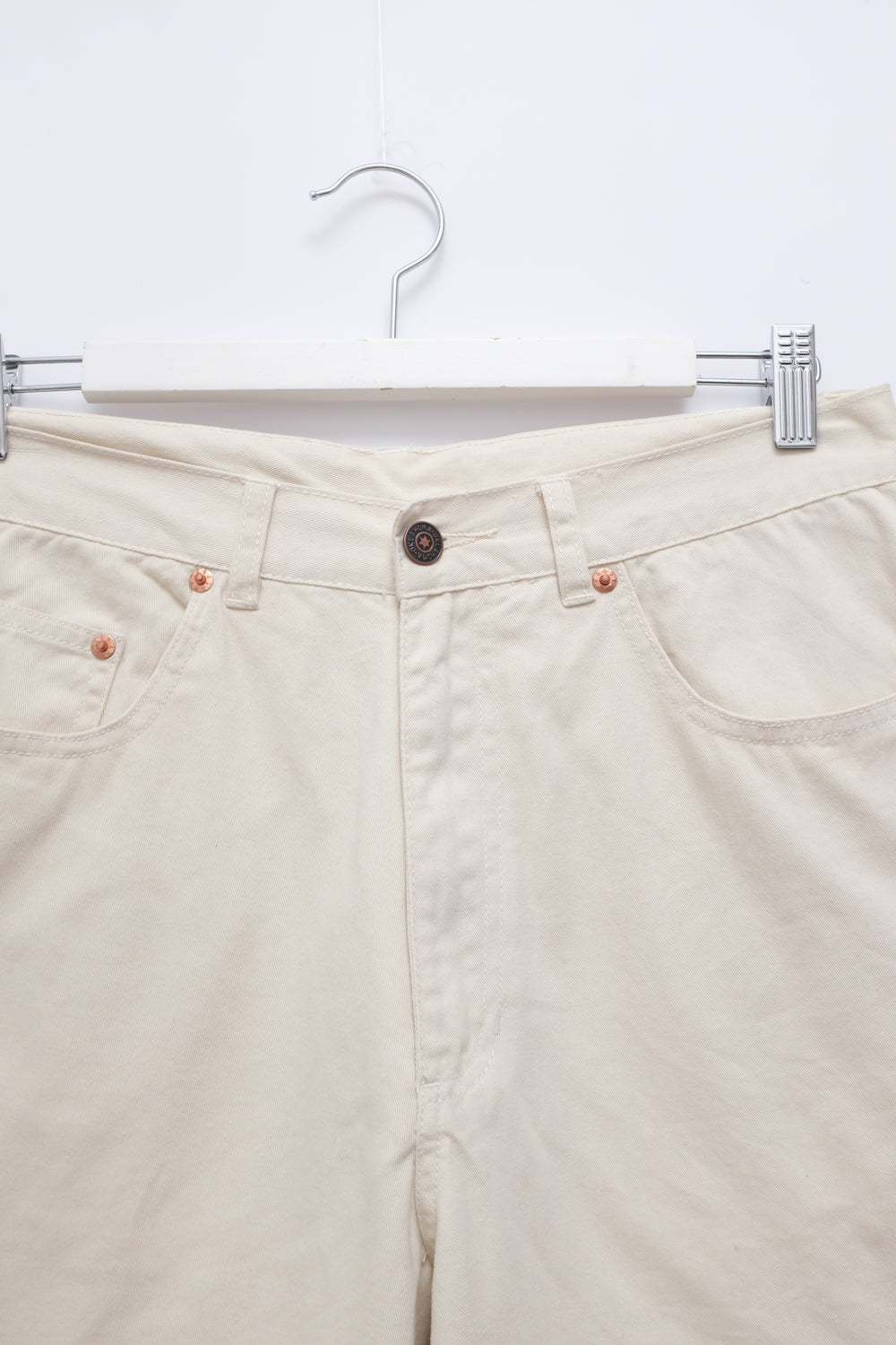 LONG CREAM VINTAGE COTTON SHORTS