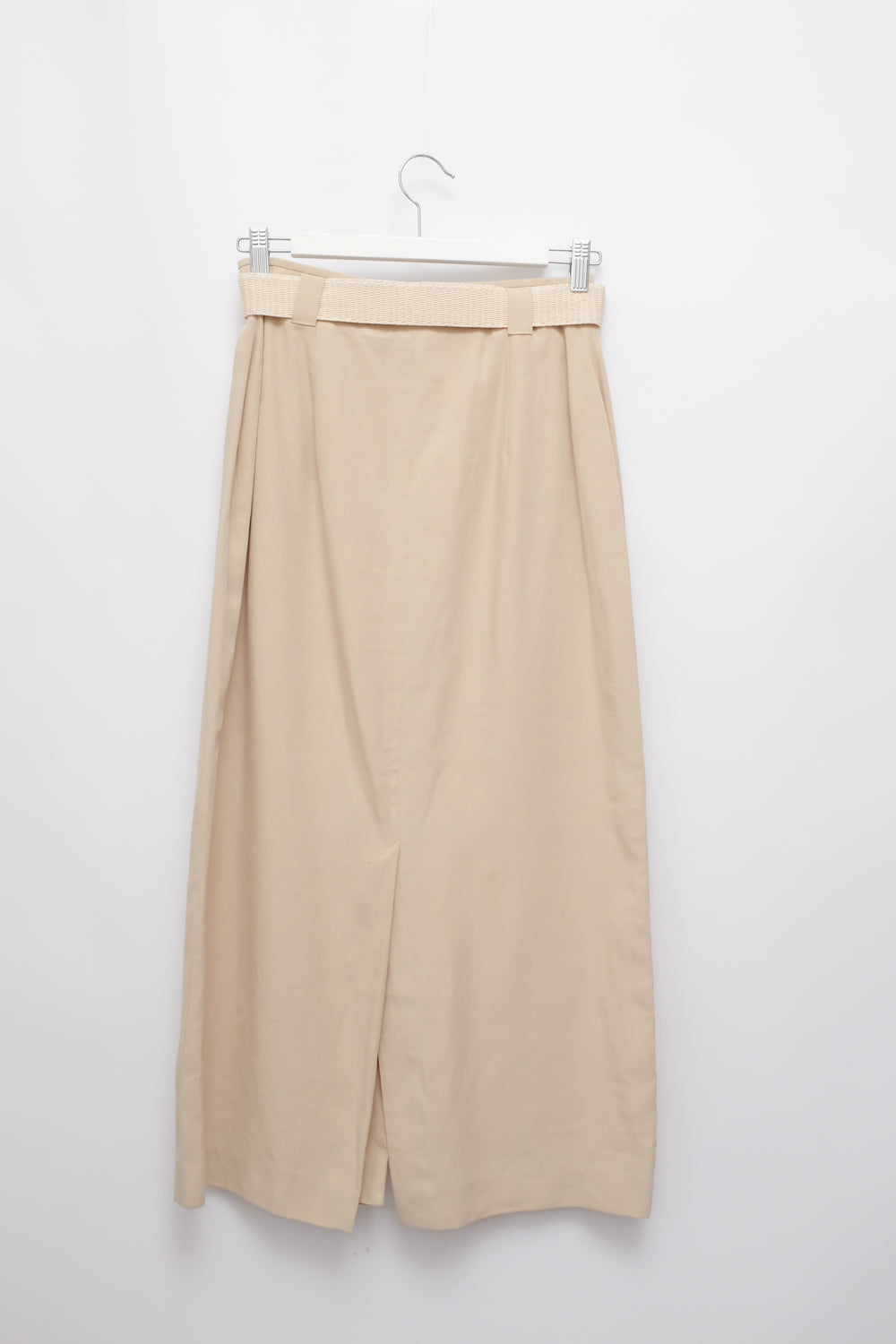 LONG BEIGE VINTAGE SKIRT