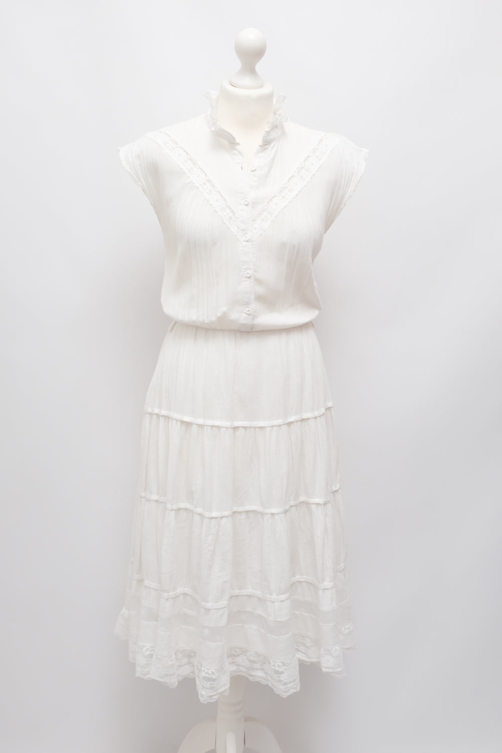 WHITE COTTON VINTAGE LACE DRESS