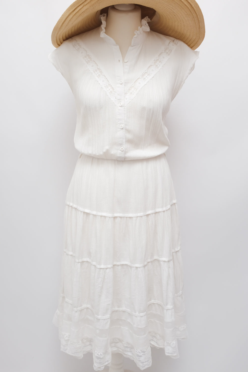 WHITE COTTON VINTAGE LACE DRESS