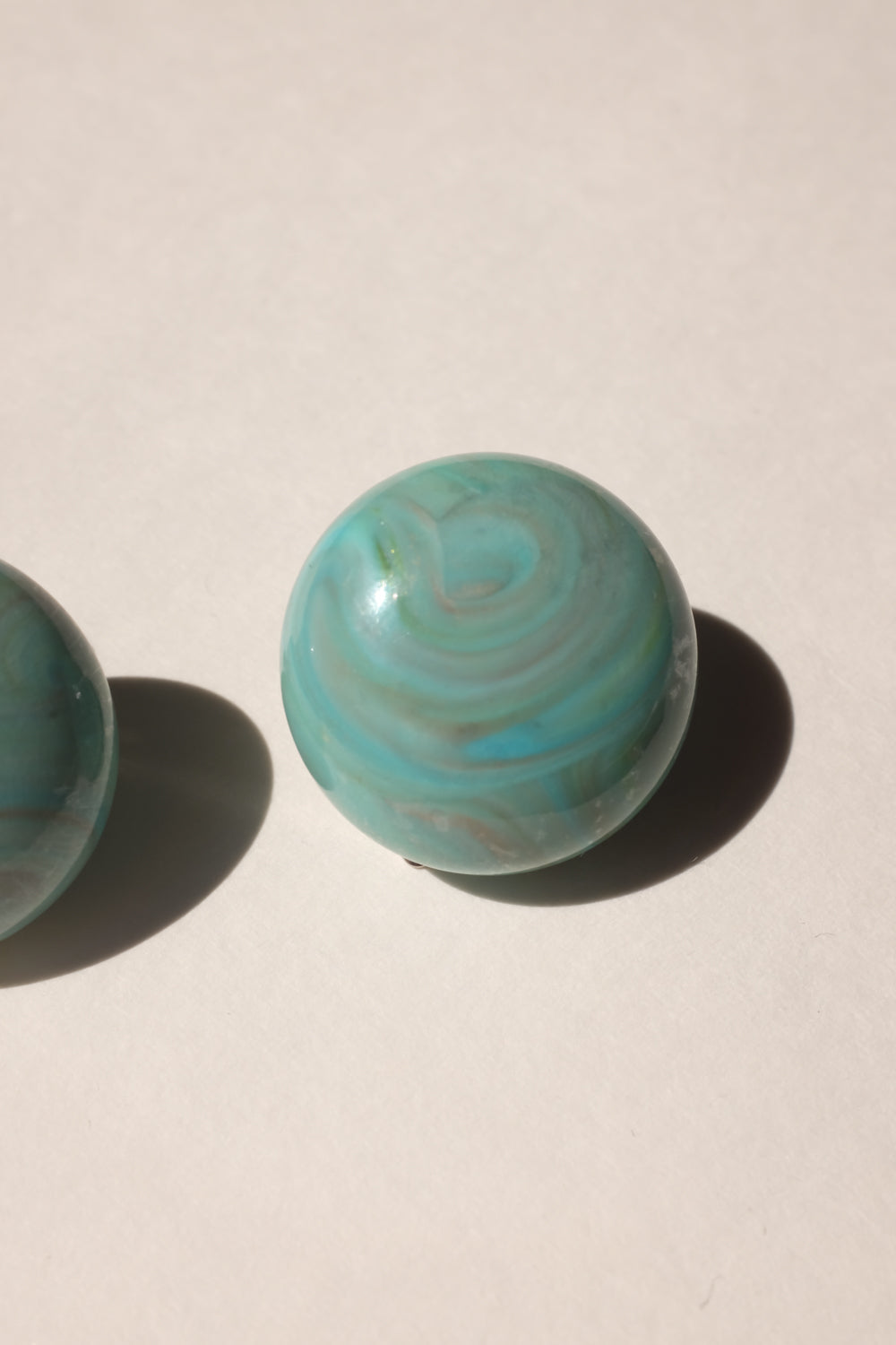 MARBLED VINTAGE BALL EARRINGS