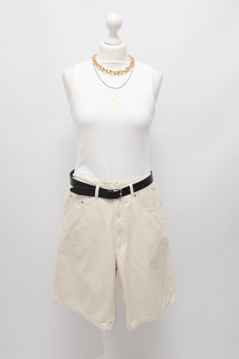 LONG CREAM VINTAGE COTTON SHORTS