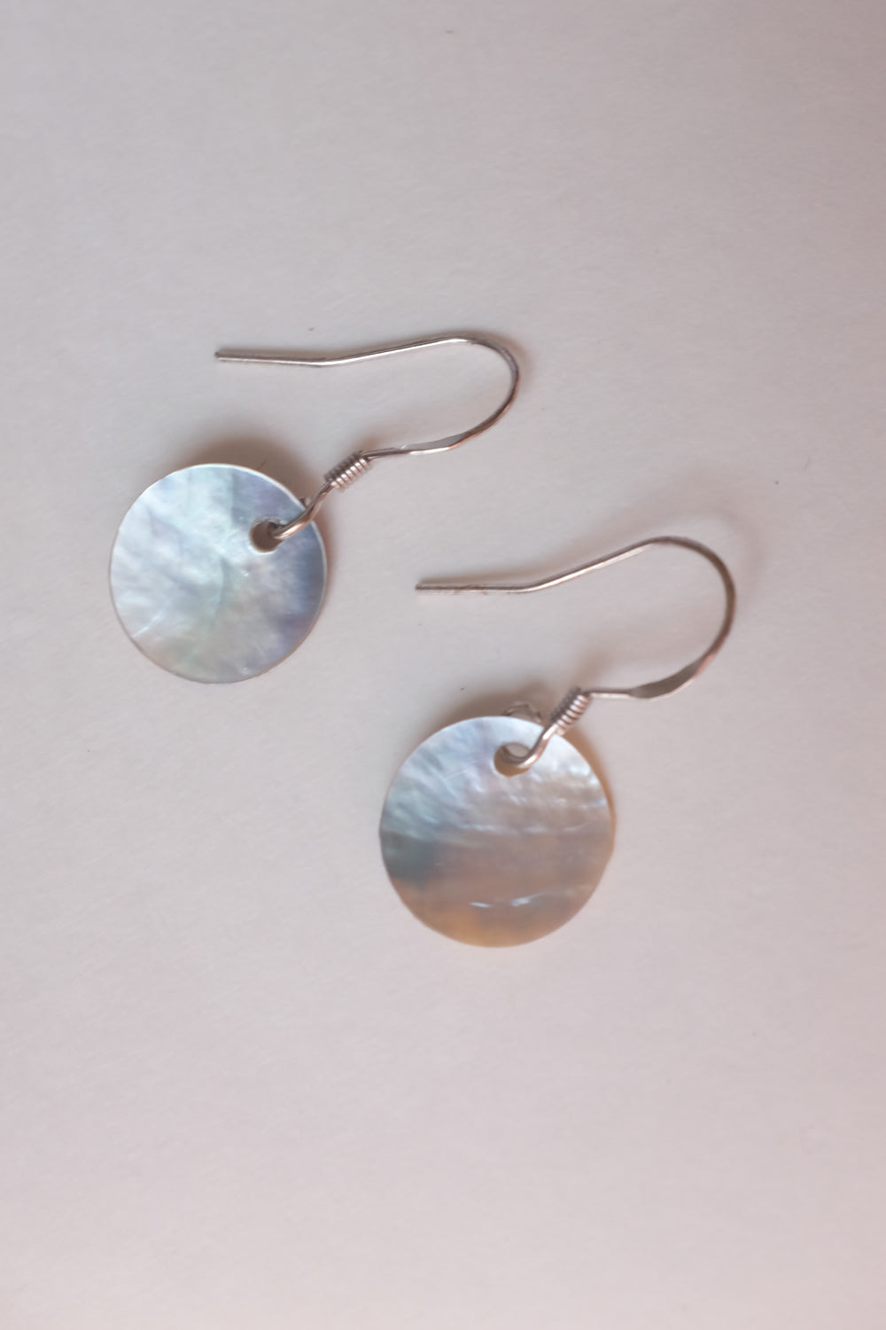 MOTHER OF PEARL MEDALLION 925 EARRINGS