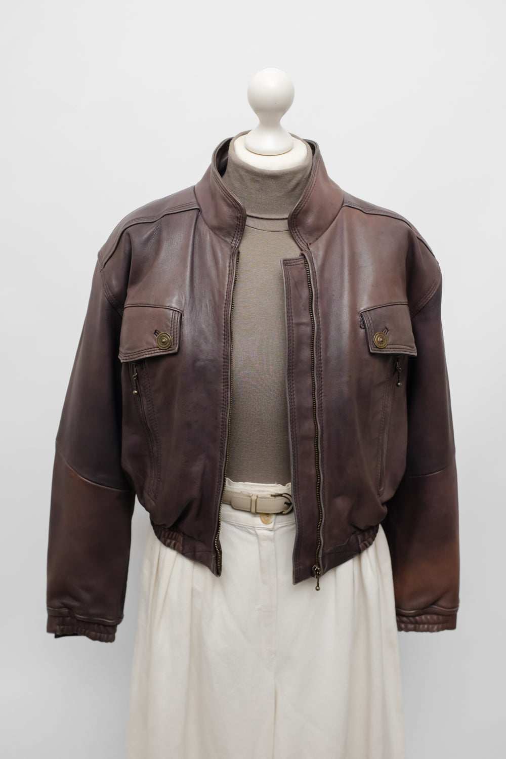 CROPPED BROWN LEATHER VINTAGE BOMBER