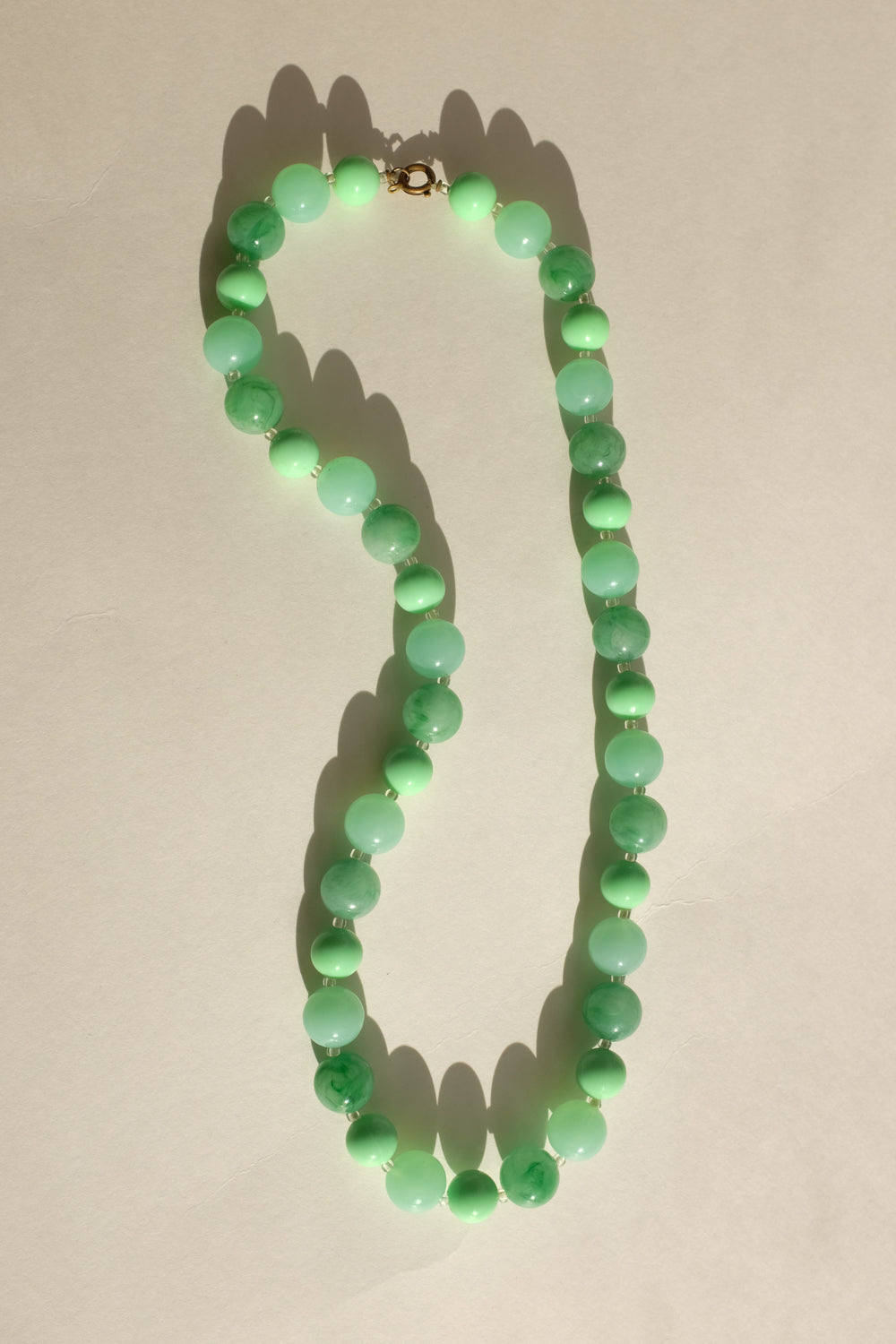 GREEN BIG PEARL VINTAGE NECKLACE