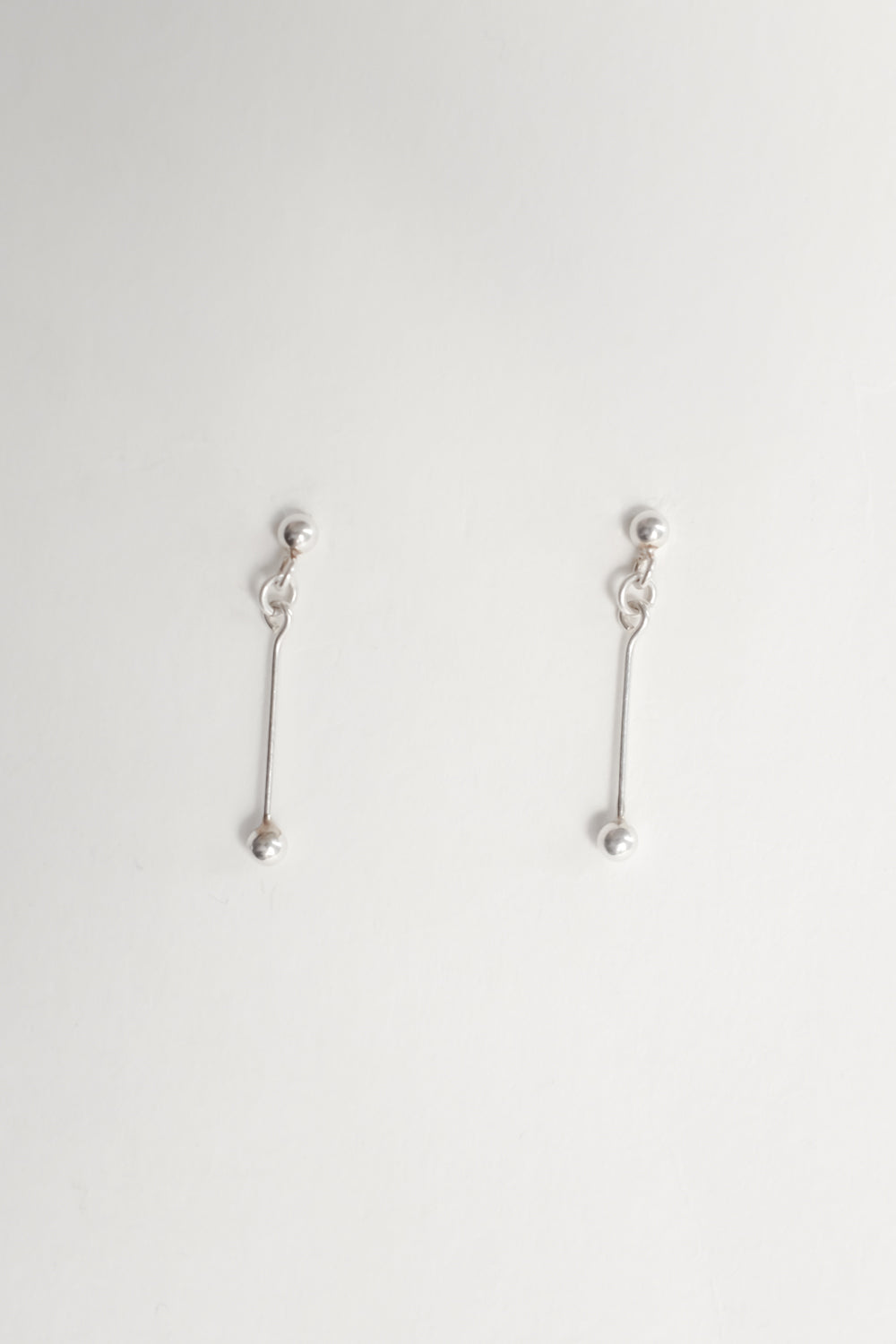 VINTAGE FINE BALL SILVER 925 EARRINGS