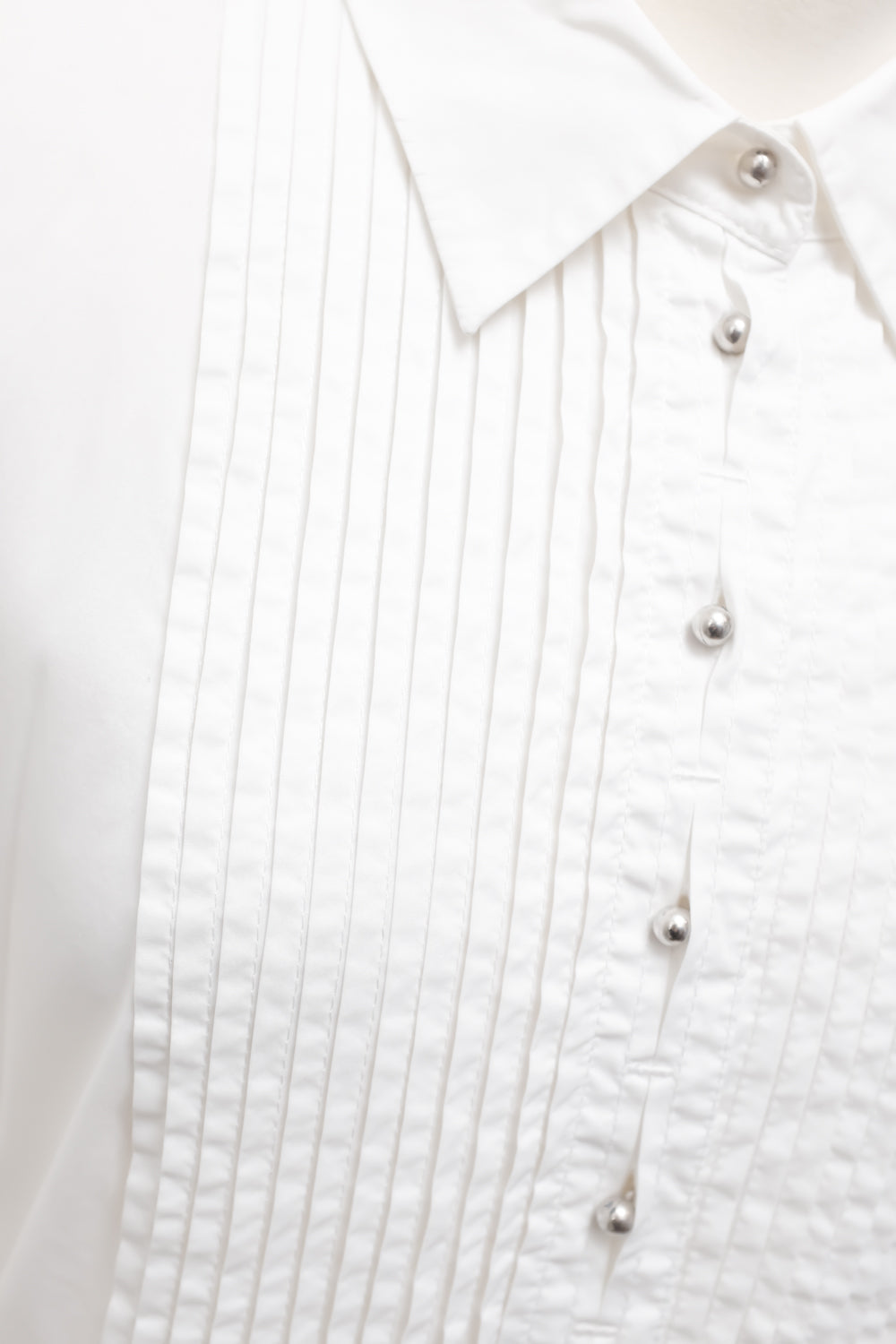 PLEATED STRETCHY WHITE SHIRT