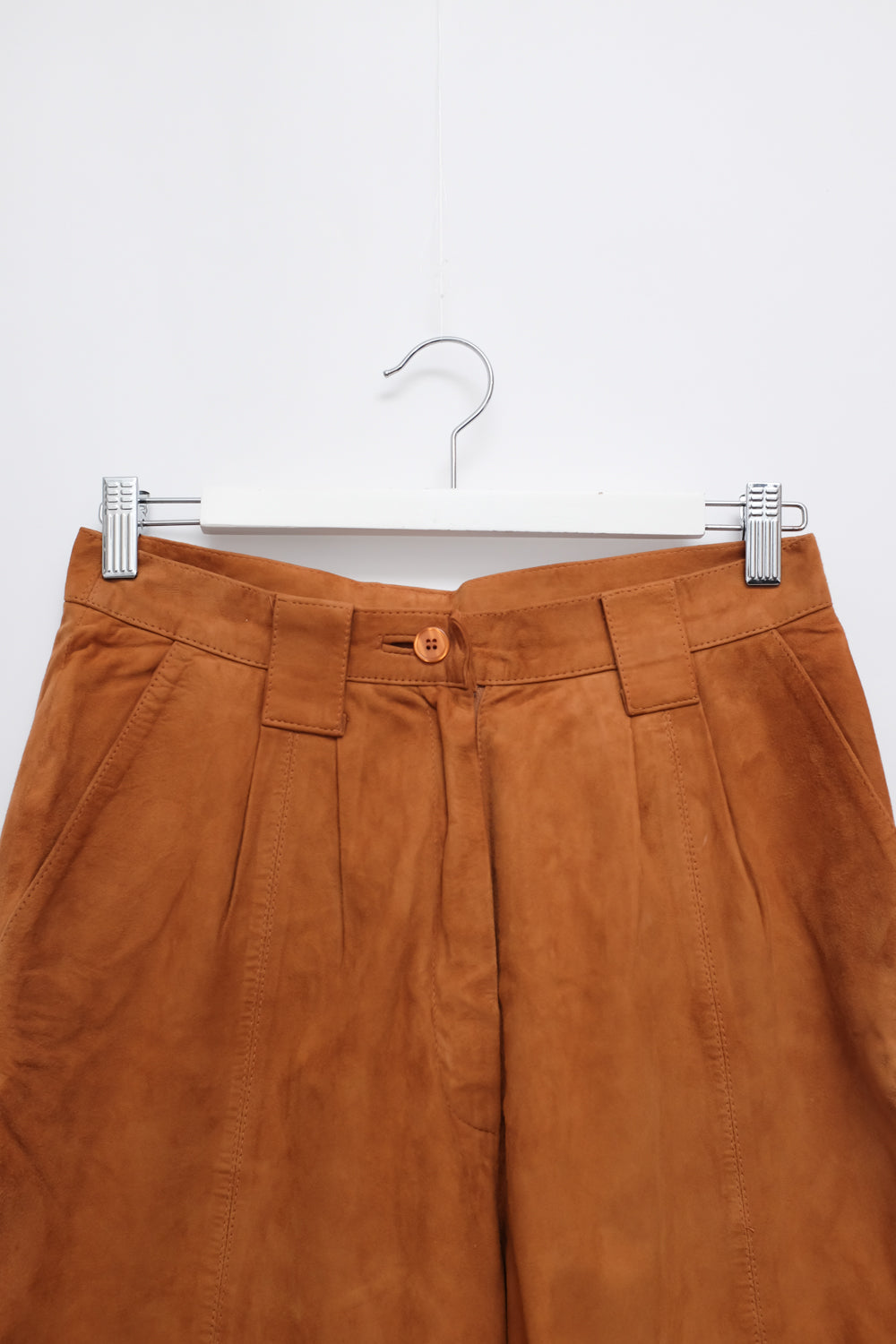 CAMEL VINTAGE SUEDE LEATHER SHORTS