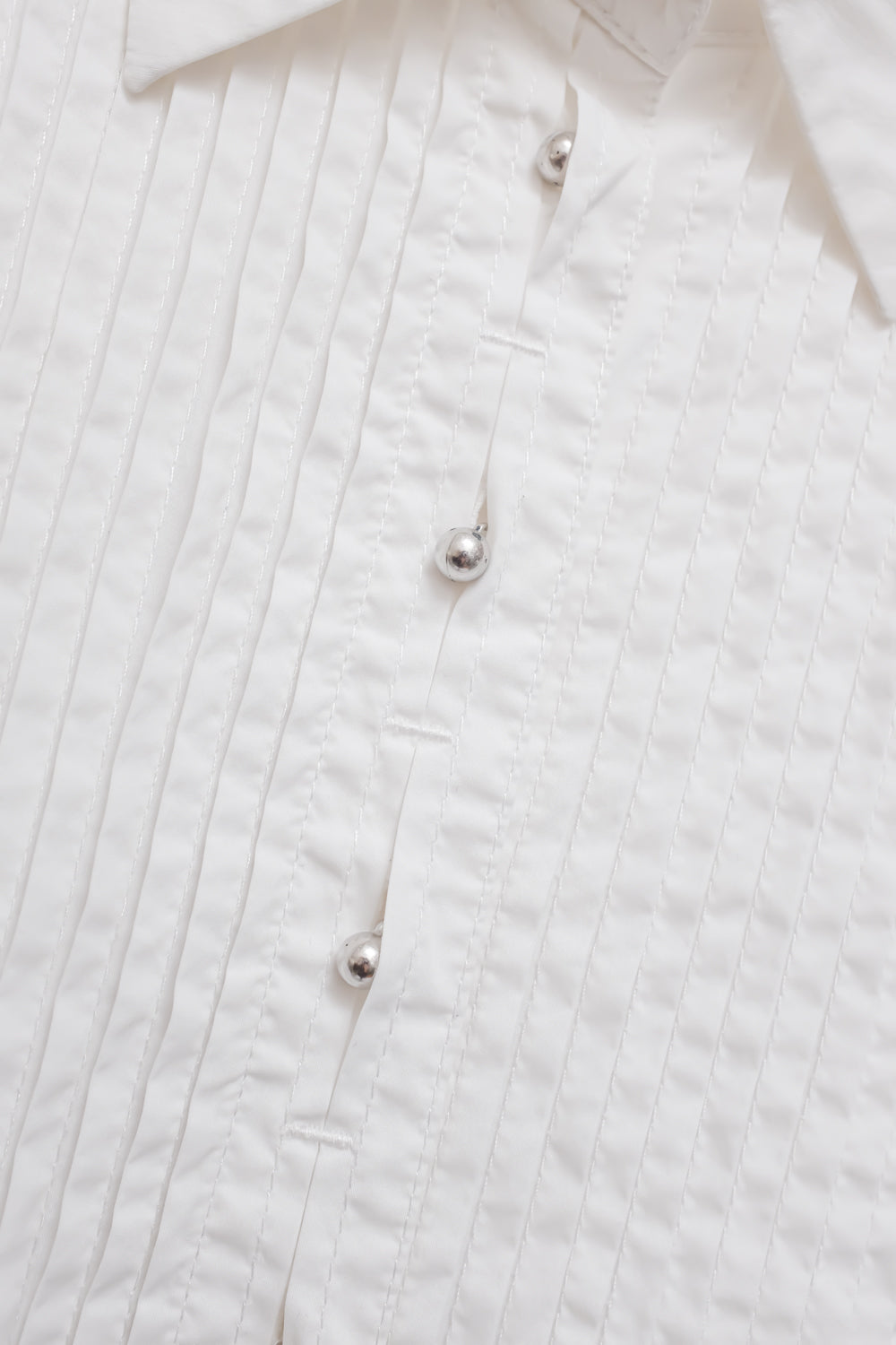 PLEATED STRETCHY WHITE SHIRT