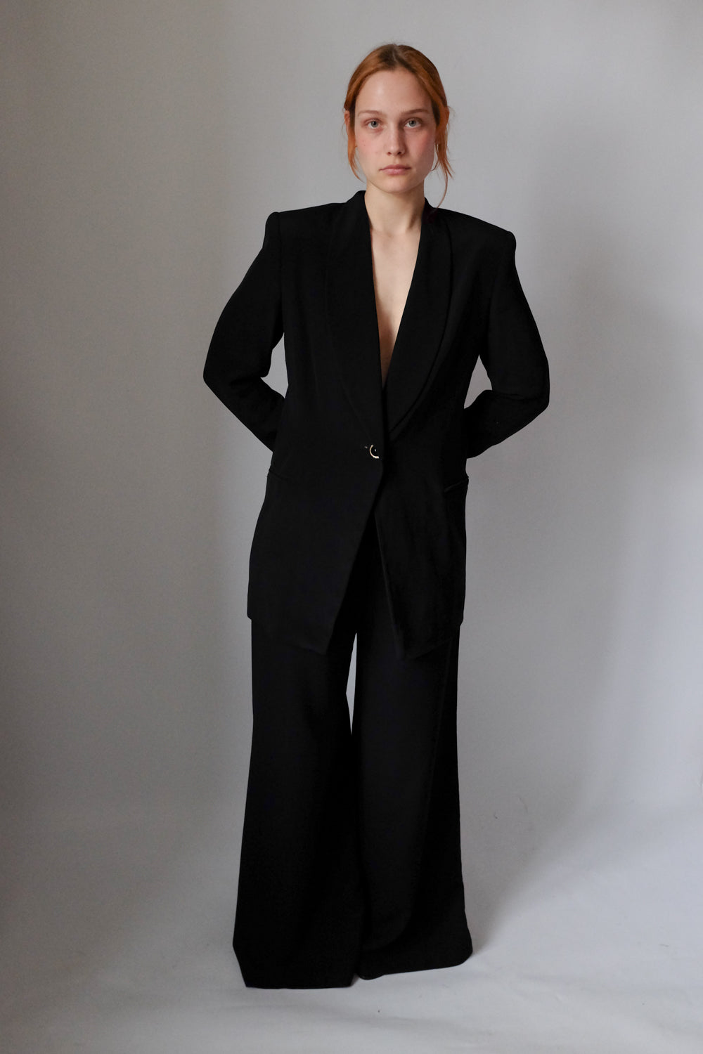 ESCADA PURE SILK BLACK BLAZER