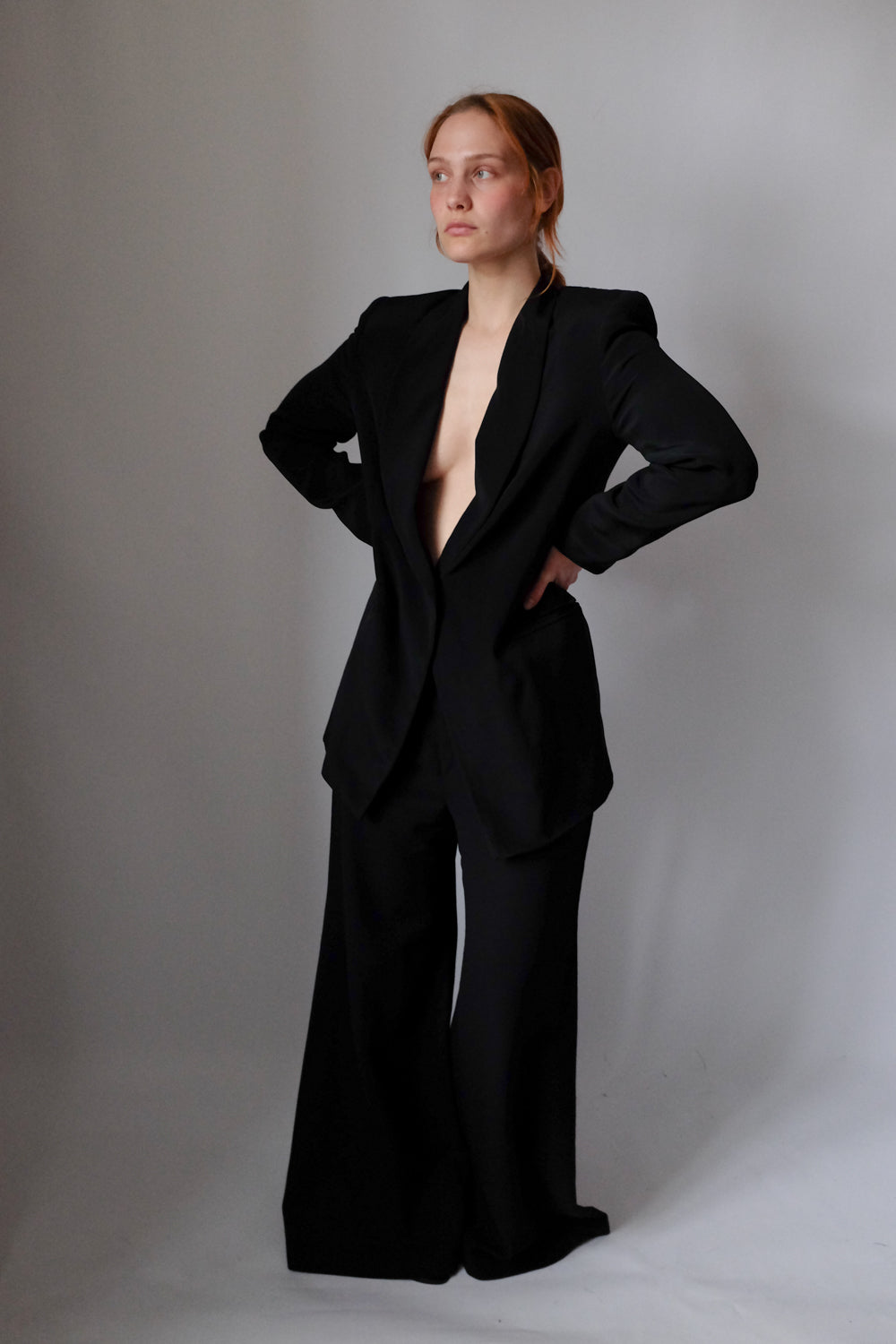 ESCADA PURE SILK BLACK BLAZER