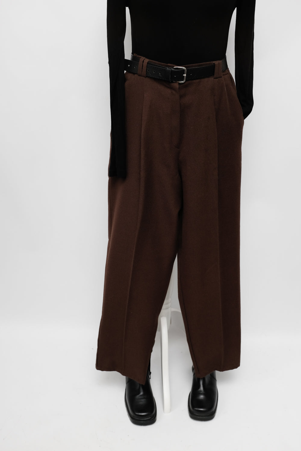 VINTAGE BROWN COSY WARM PLEATED TROUSERS