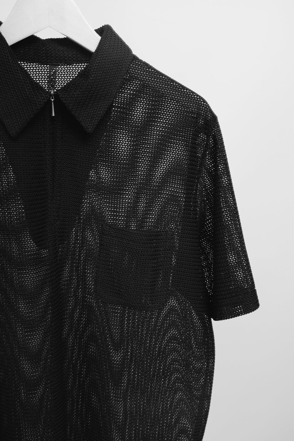 ZIP KNIT SEE THROUGH VINTAGE BLACK TEE
