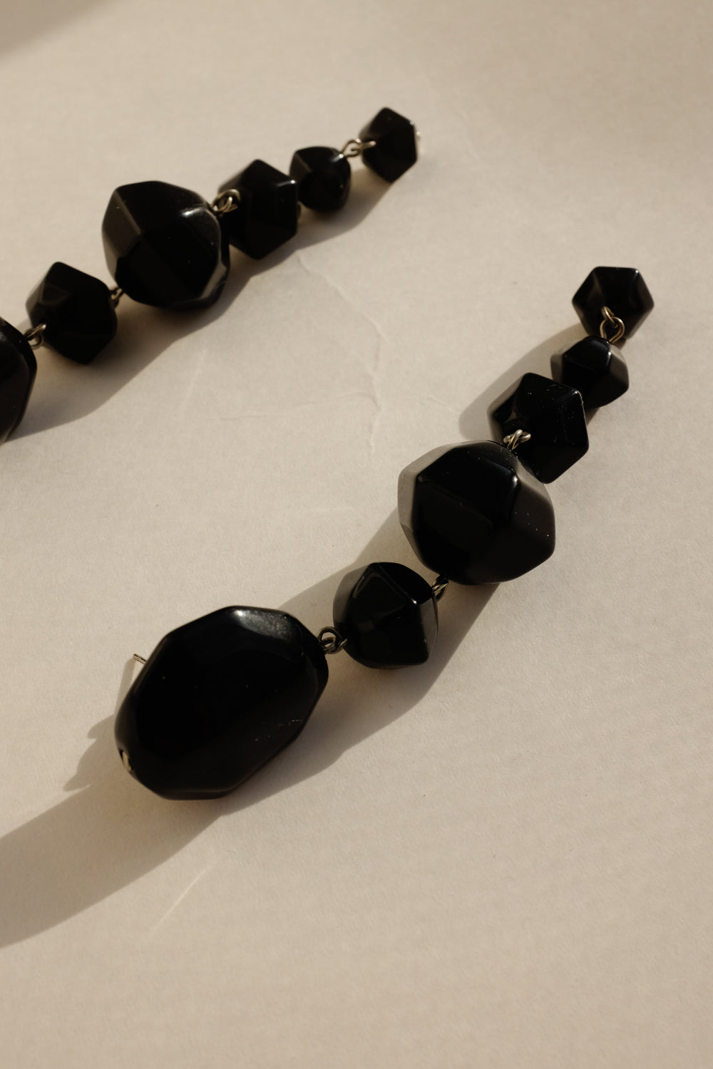 VINTAGE LONG BLACK EARRINGS