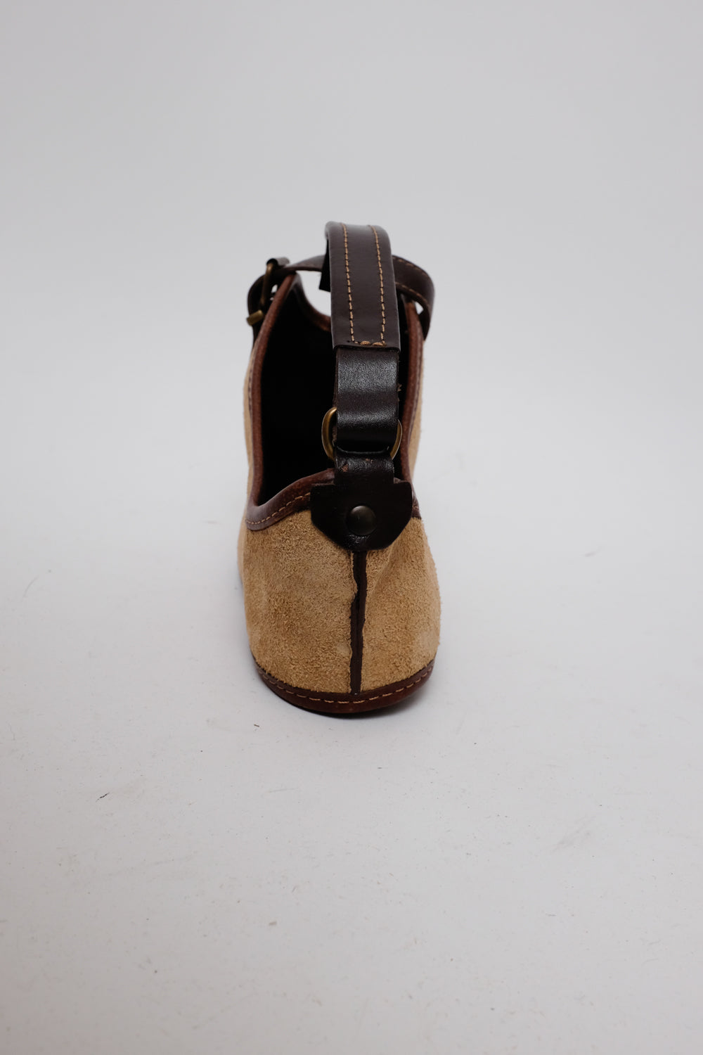 CURVED SMALL BROWN SUEDE LEATHER BAG