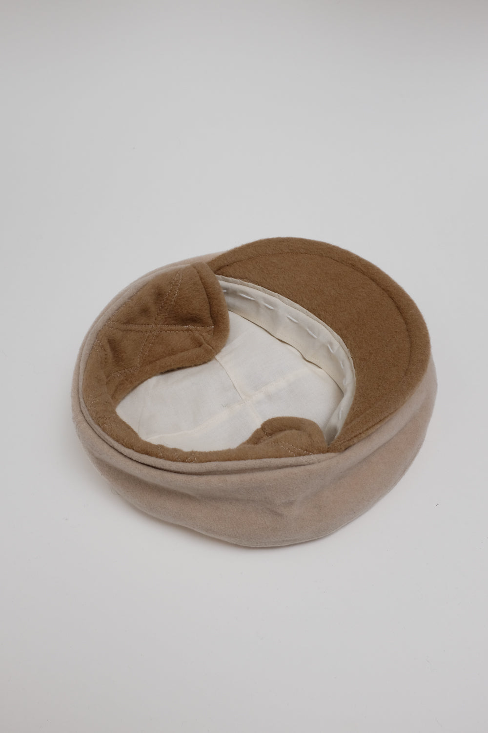 VINTAGE WOOL BEIGE HAT