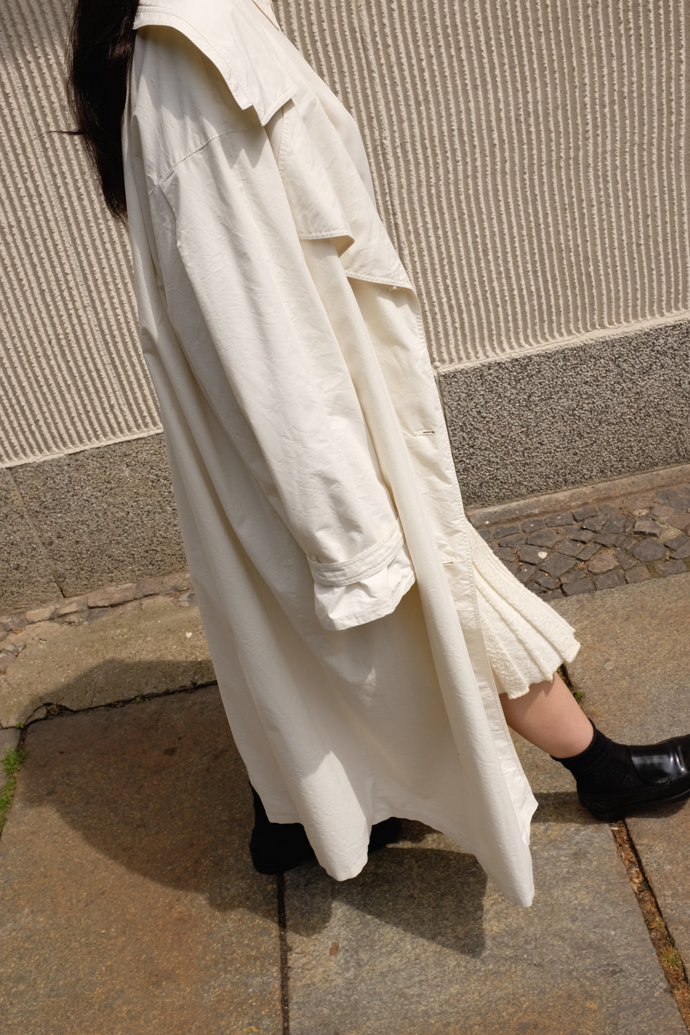 CREAM VINTAGE LONG TRENCH COAT
