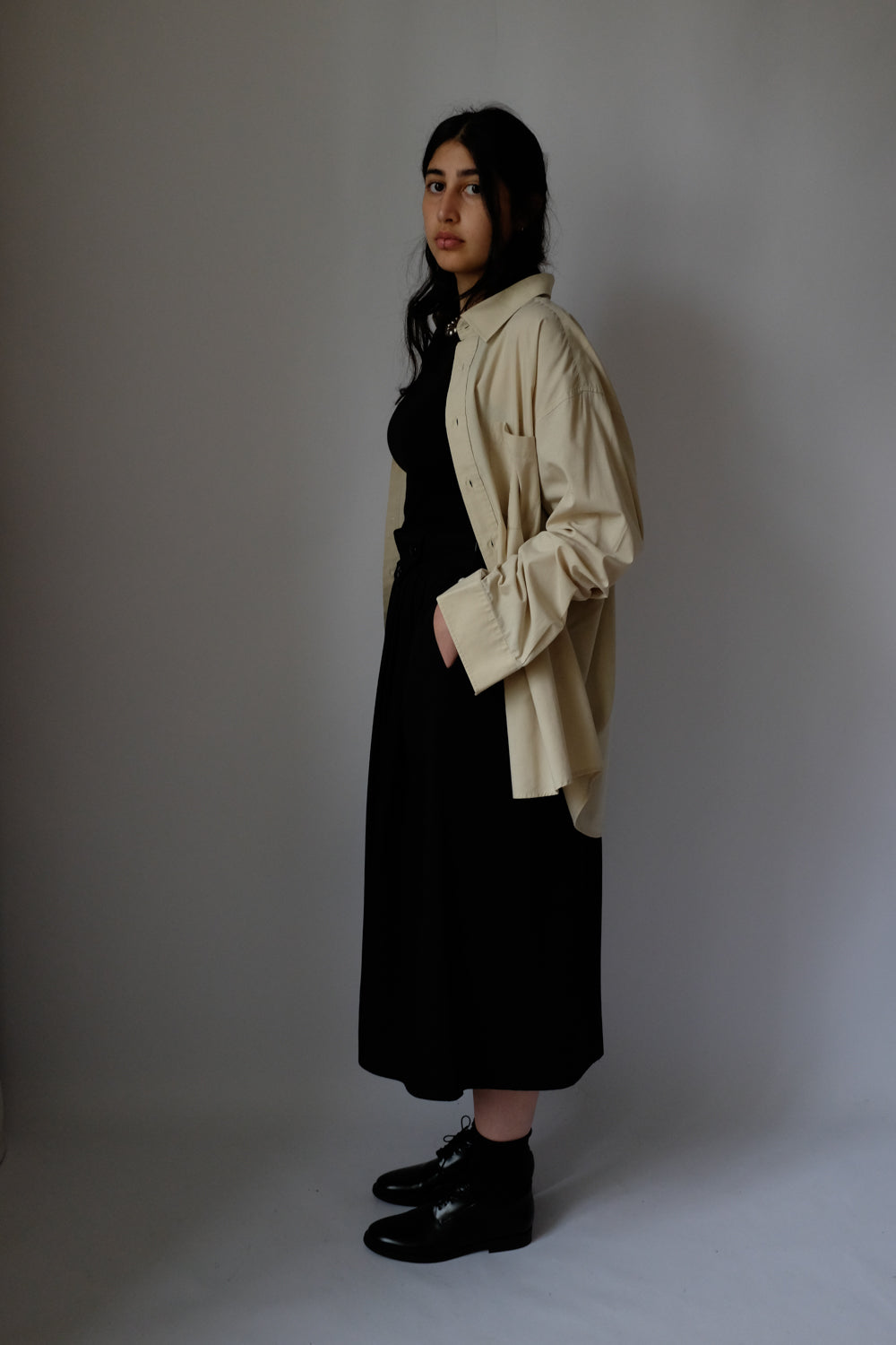 SAND CLASSY OVERSHIRT
