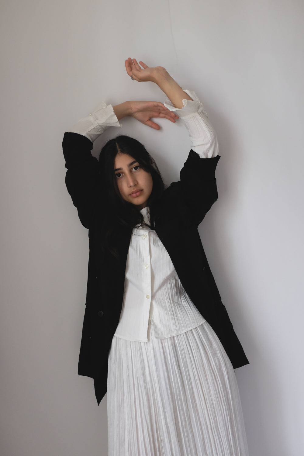 PURE SILK BLACK BOXY VINTAGE BLAZER