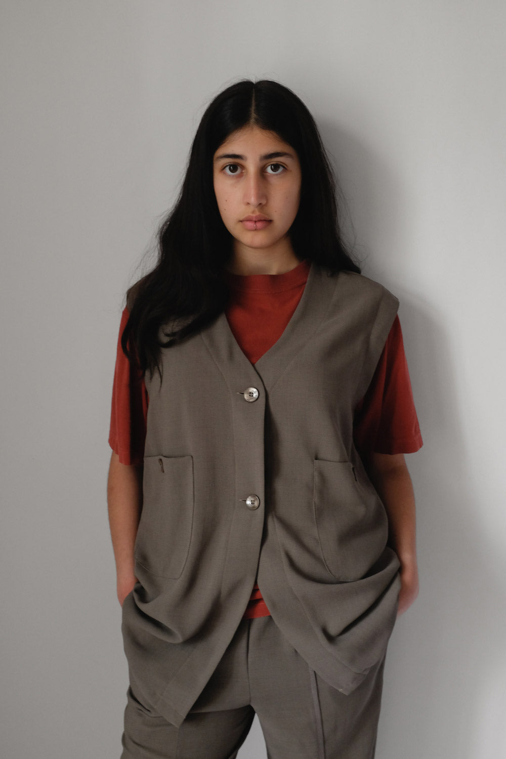 RELAX TAUPE VINTAGE VEST