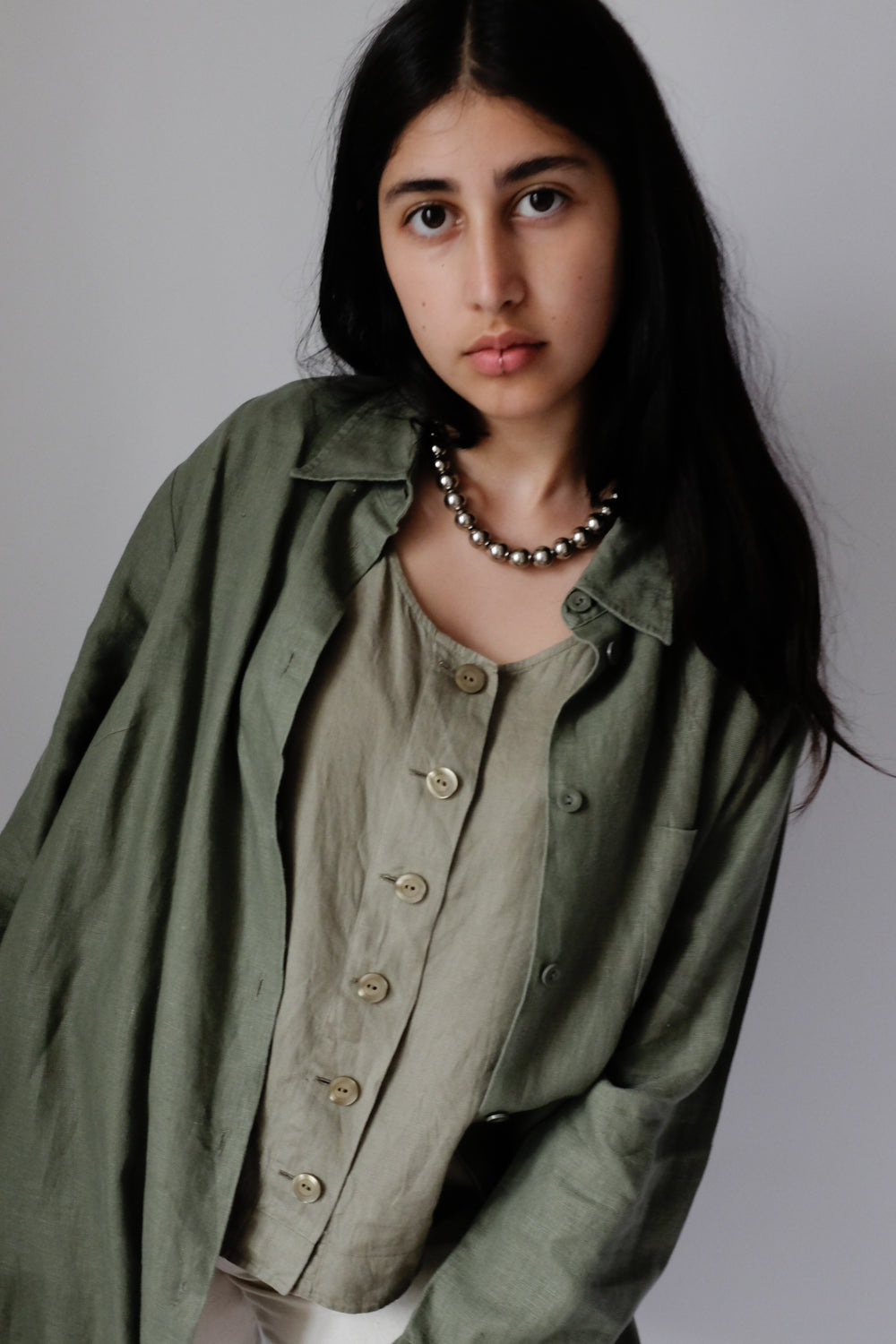 PURE LINEN OLIVE OVERSIZE SHIRT JACKET