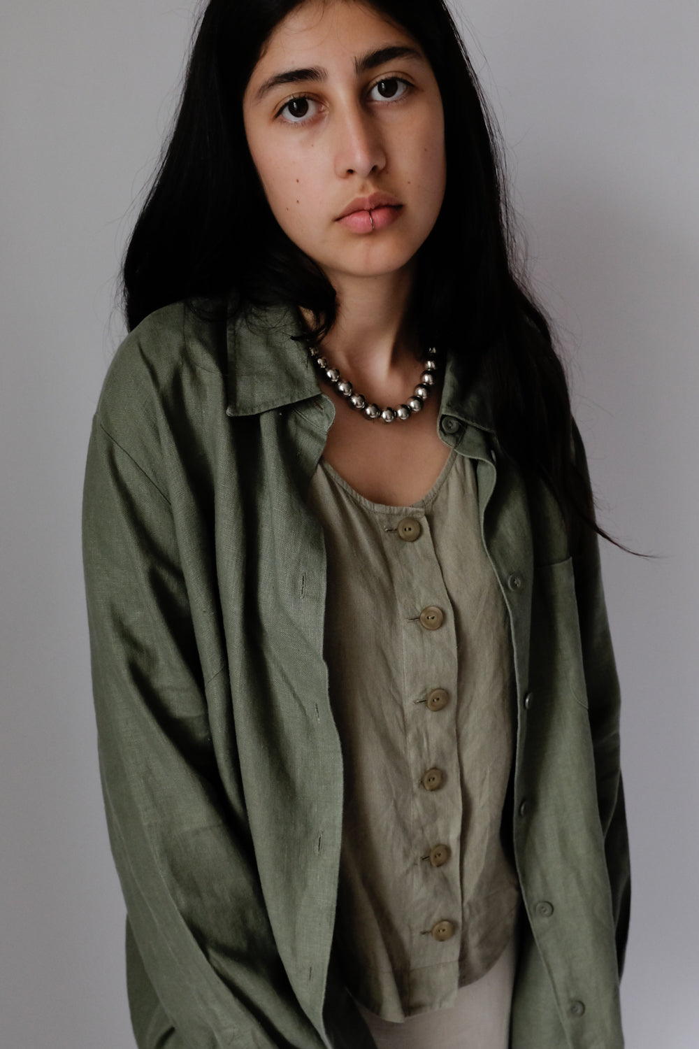 PURE LINEN OLIVE OVERSIZE SHIRT JACKET