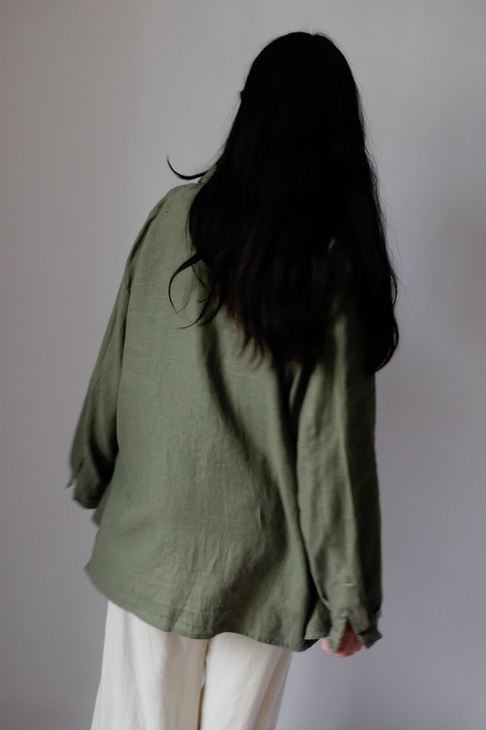 PURE LINEN OLIVE OVERSIZE SHIRT JACKET