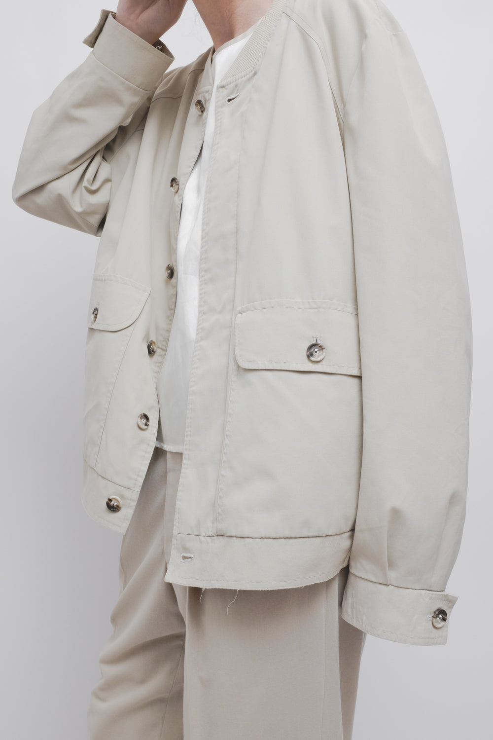 VINTAGE BEIGE BOMBER JACKET