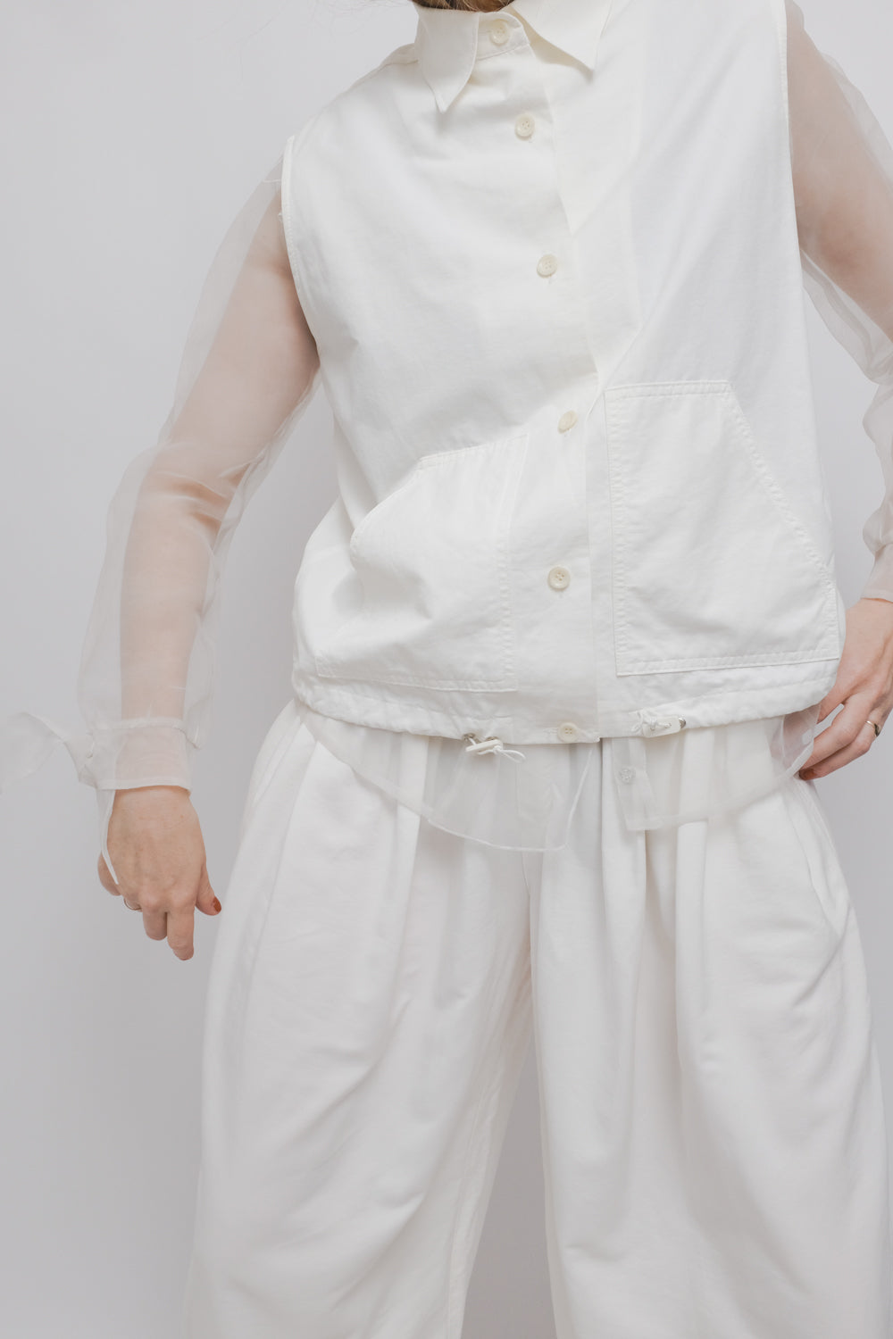 WHITE VINTAGE FUTURISTIC SHIRT VEST