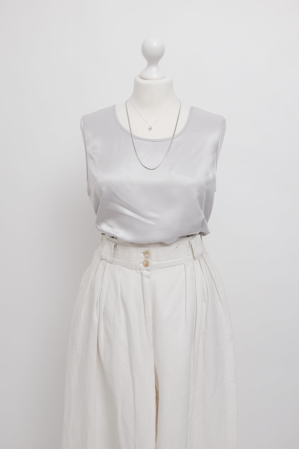 LIQUID SATIN SILVER TOP
