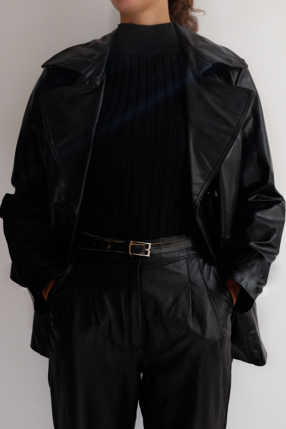 BLACK LEATHER VINTAGE JACKET