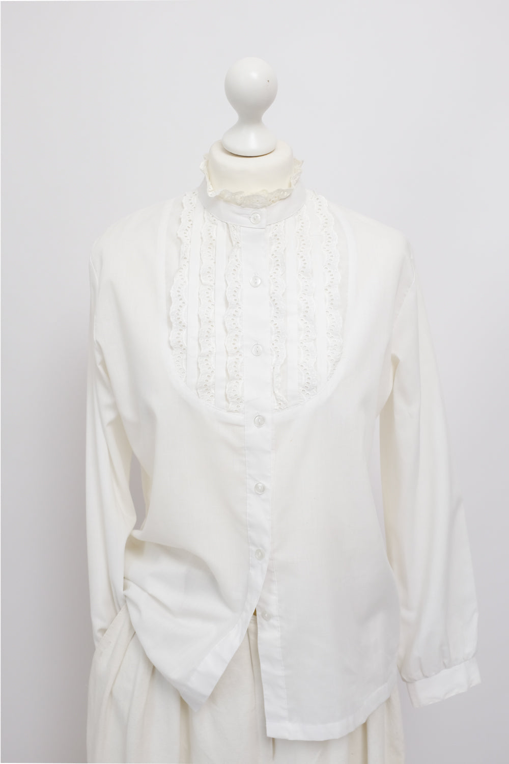 RUFFLE WHITE VINTAGE BLOUSE