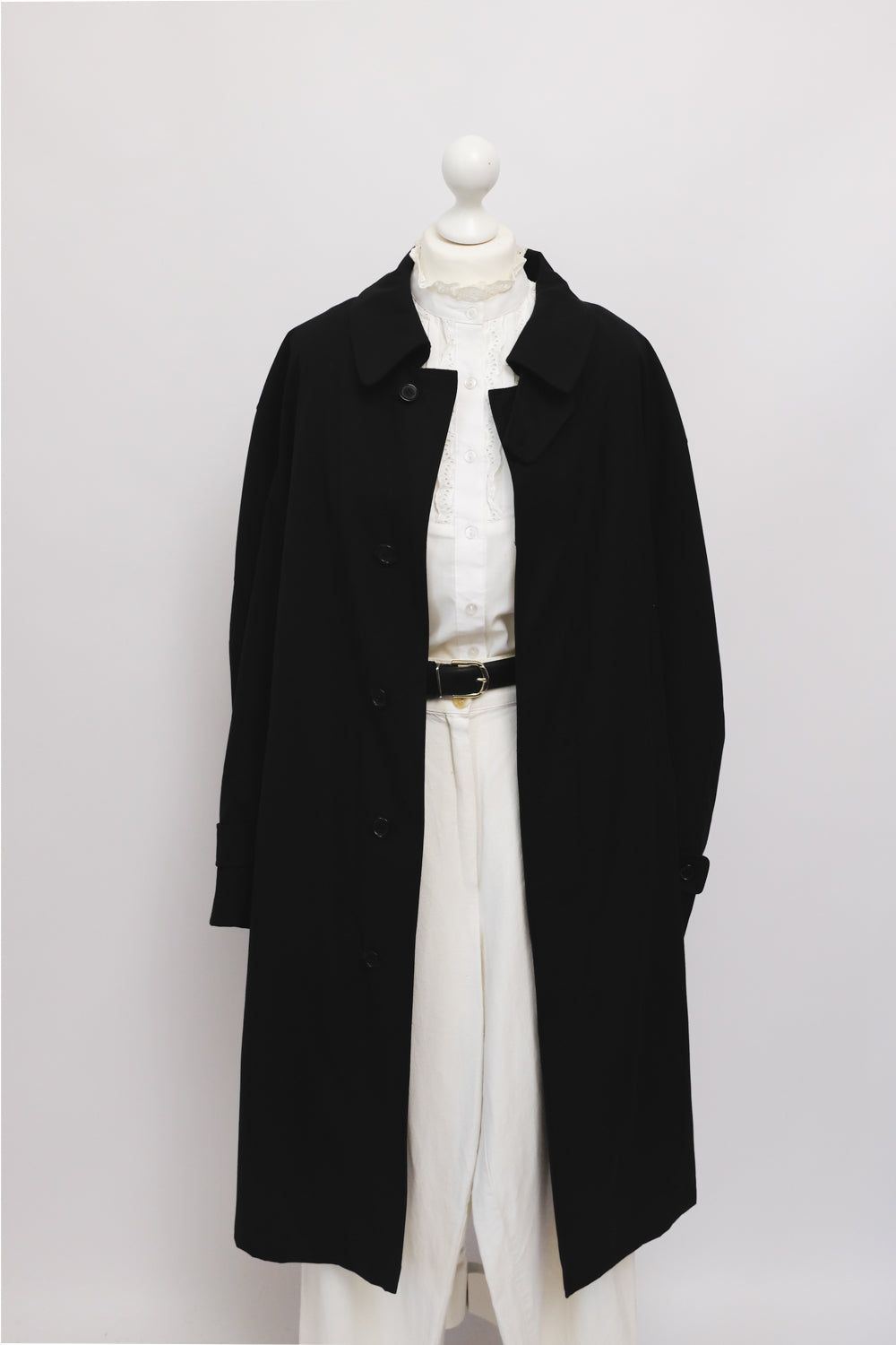 CLEAN BLACK VINTAGE TRENCH