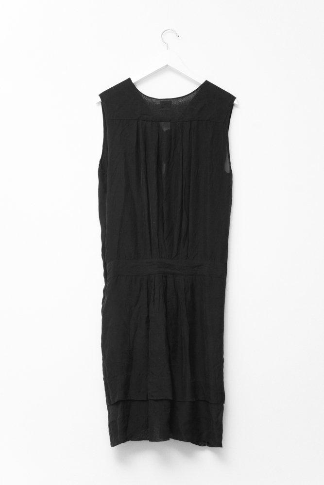 0665_LALA BERLIN BLACK SILK DRESS