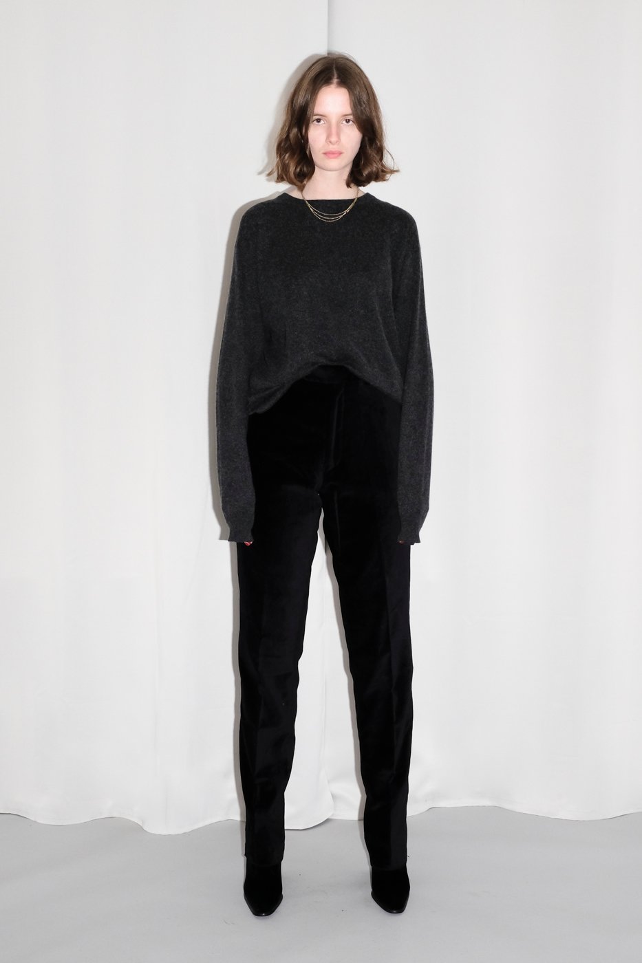ITALY COSY CASHMERE ANTHRACITE KNIT SWEATER