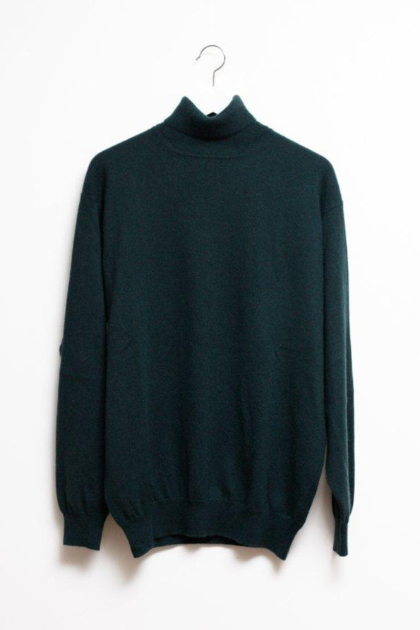 PURE WOOL FOREST GREEN TURTLE SWEATER