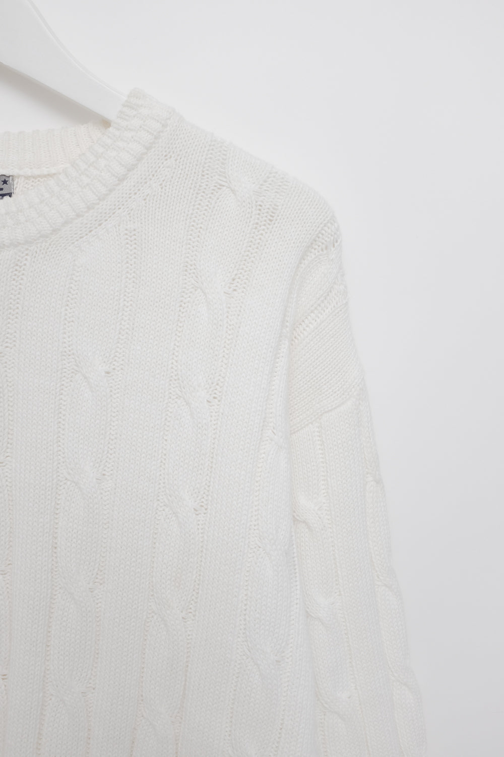 0052_COTTON CHUNKY CABLE KNIT SWEATER