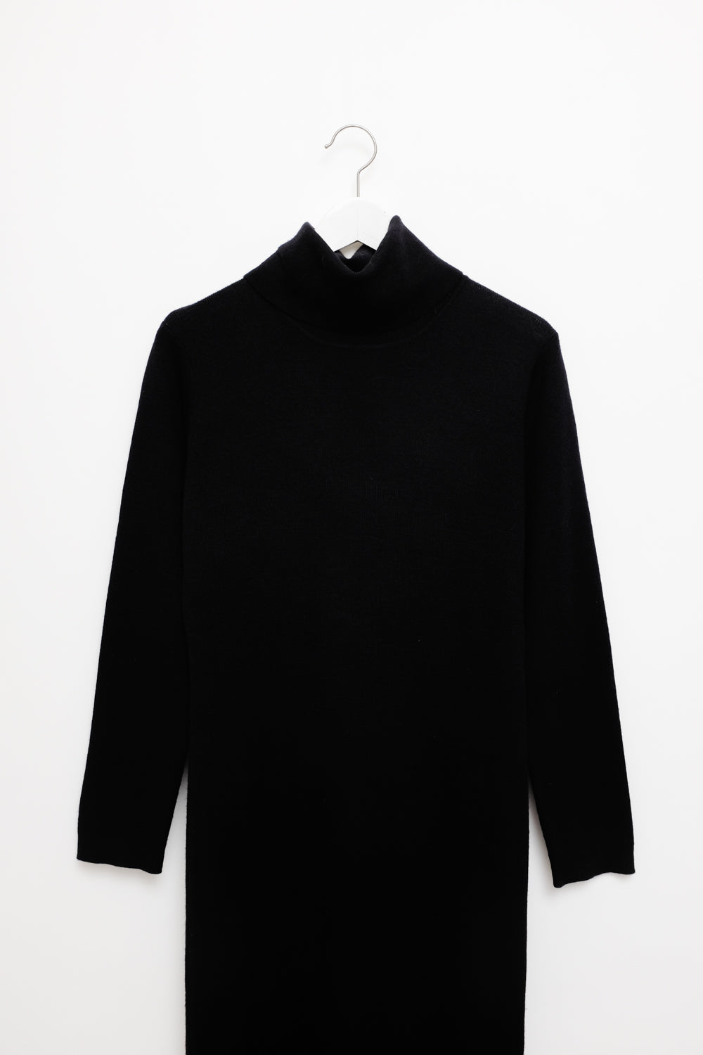 0063_BLACK ROLL NECK MAXI WOOL DRESS