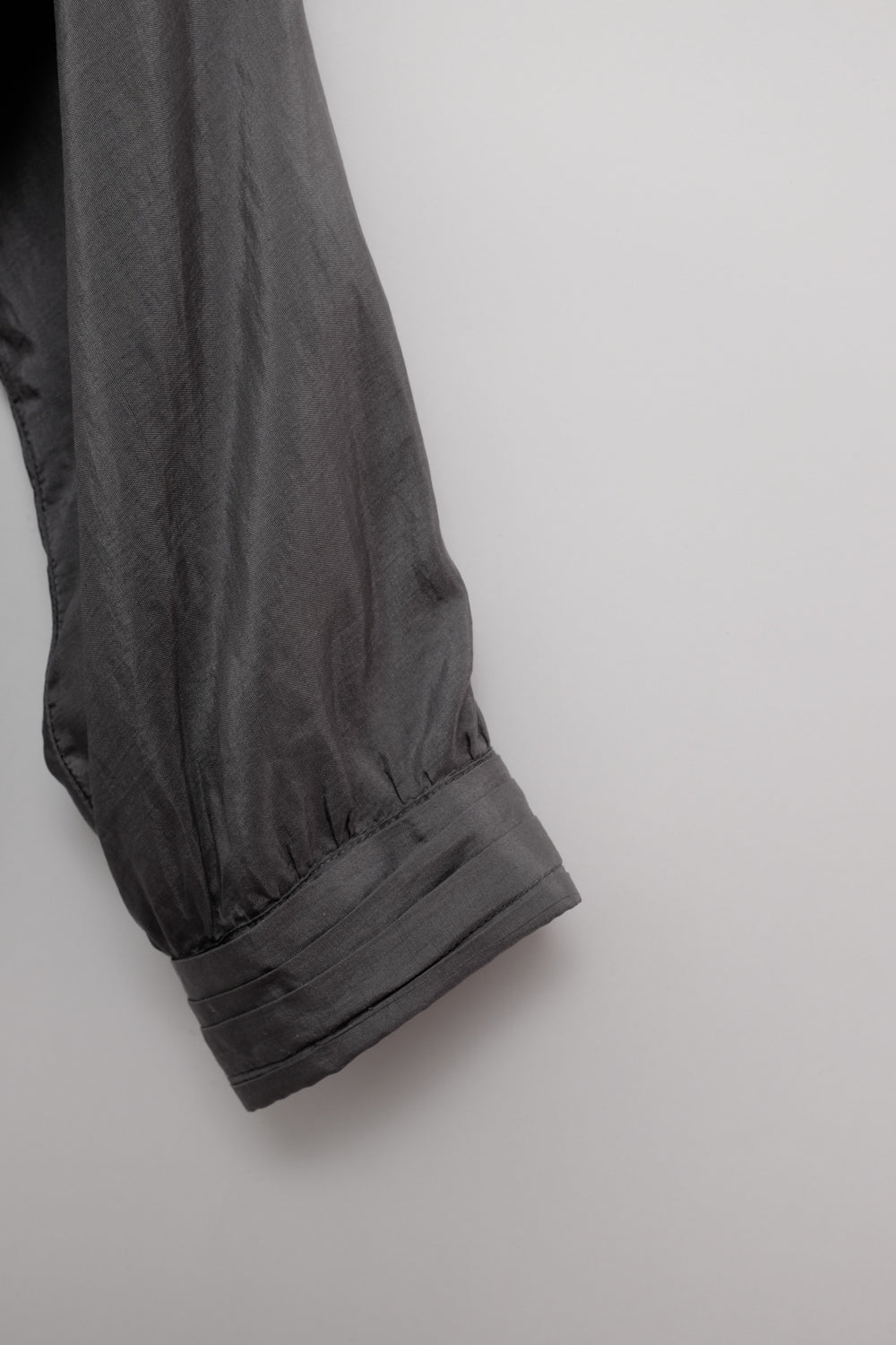 PURE SILK GREY PLEATS VINTAGE SHIRT