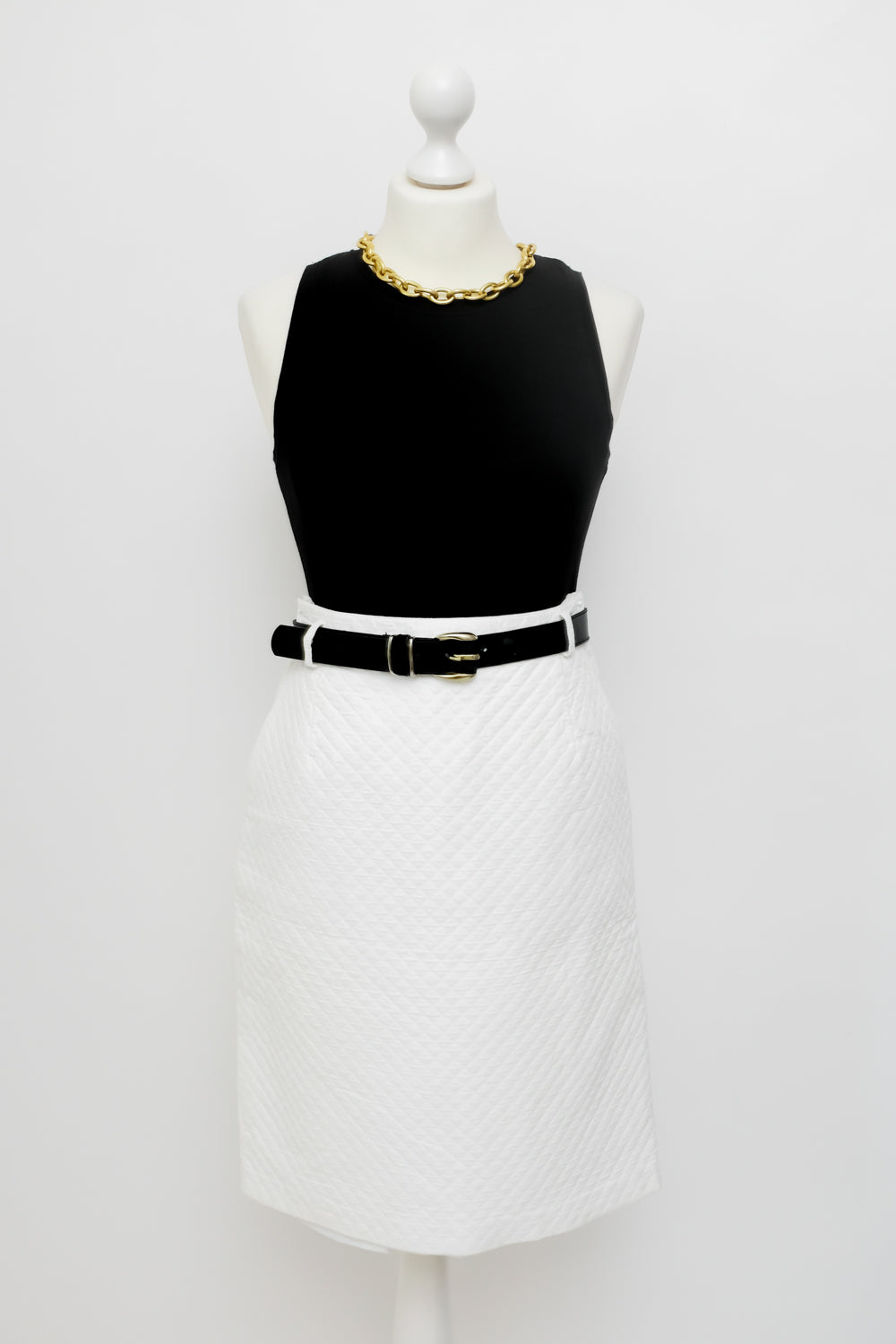 0058_WHITE QUILTED VINTAGE SKIRT